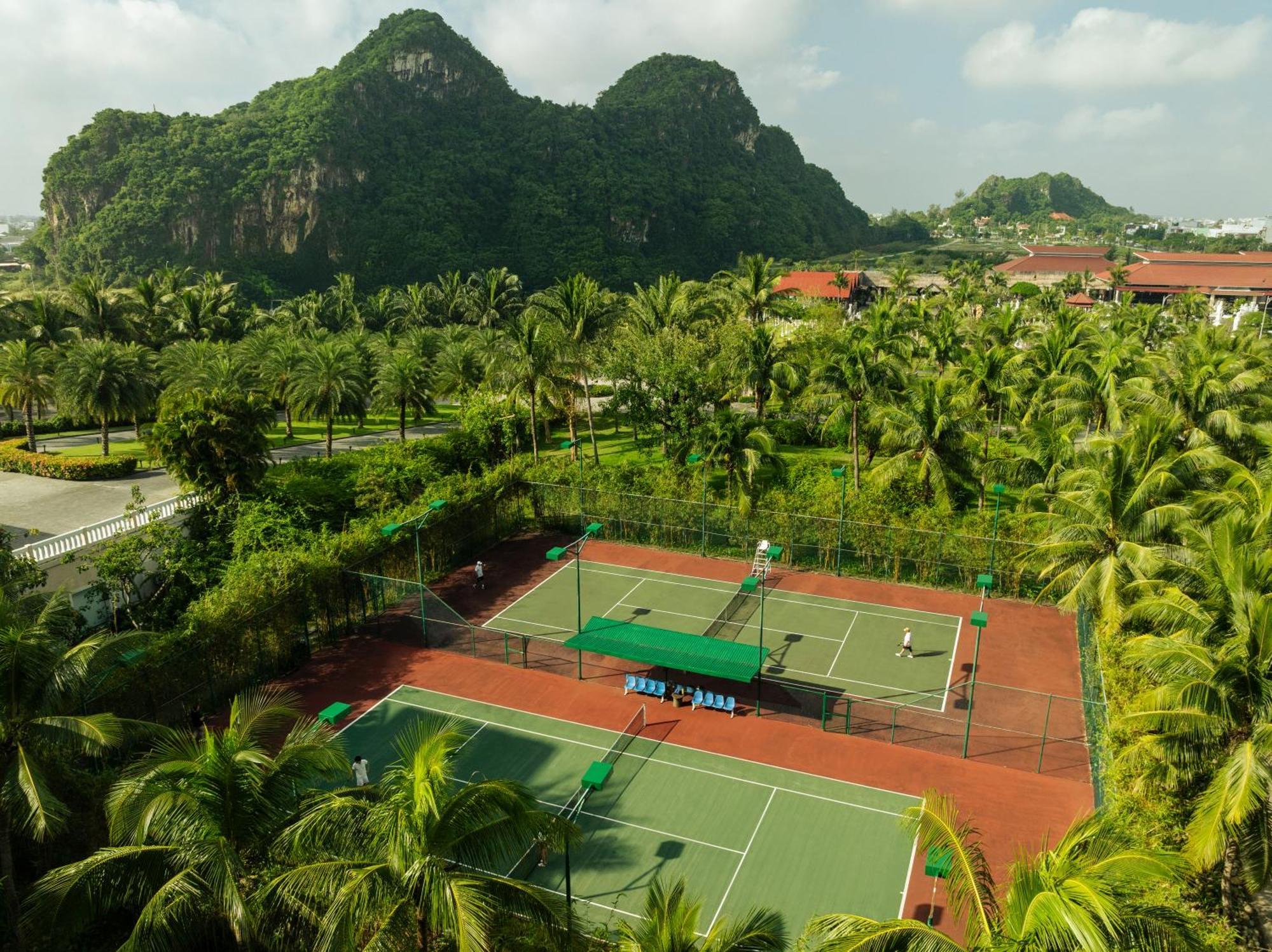 Danang Marriott Resort & Spa Buitenkant foto